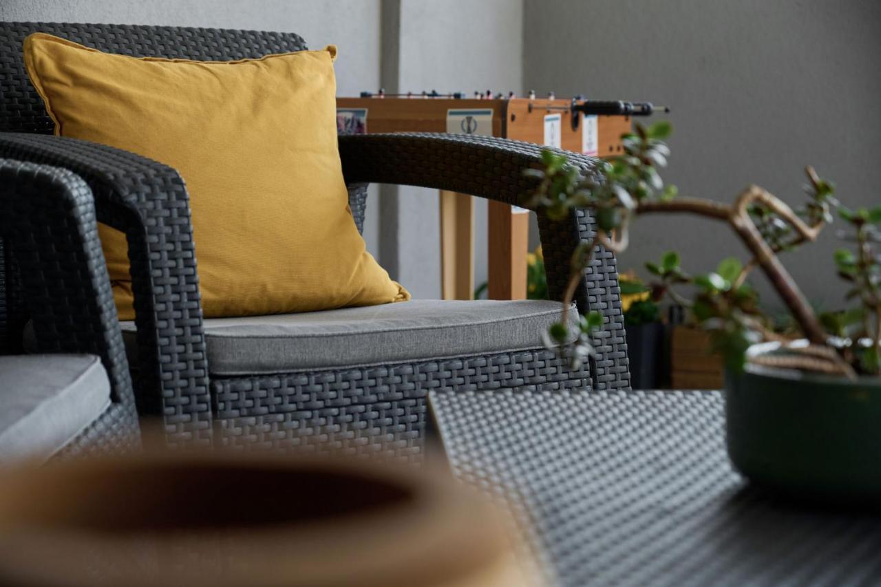 Spacious Apartment With Balcony Near The Slavic Hill Wroclaw By Renters Prestige Exteriér fotografie
