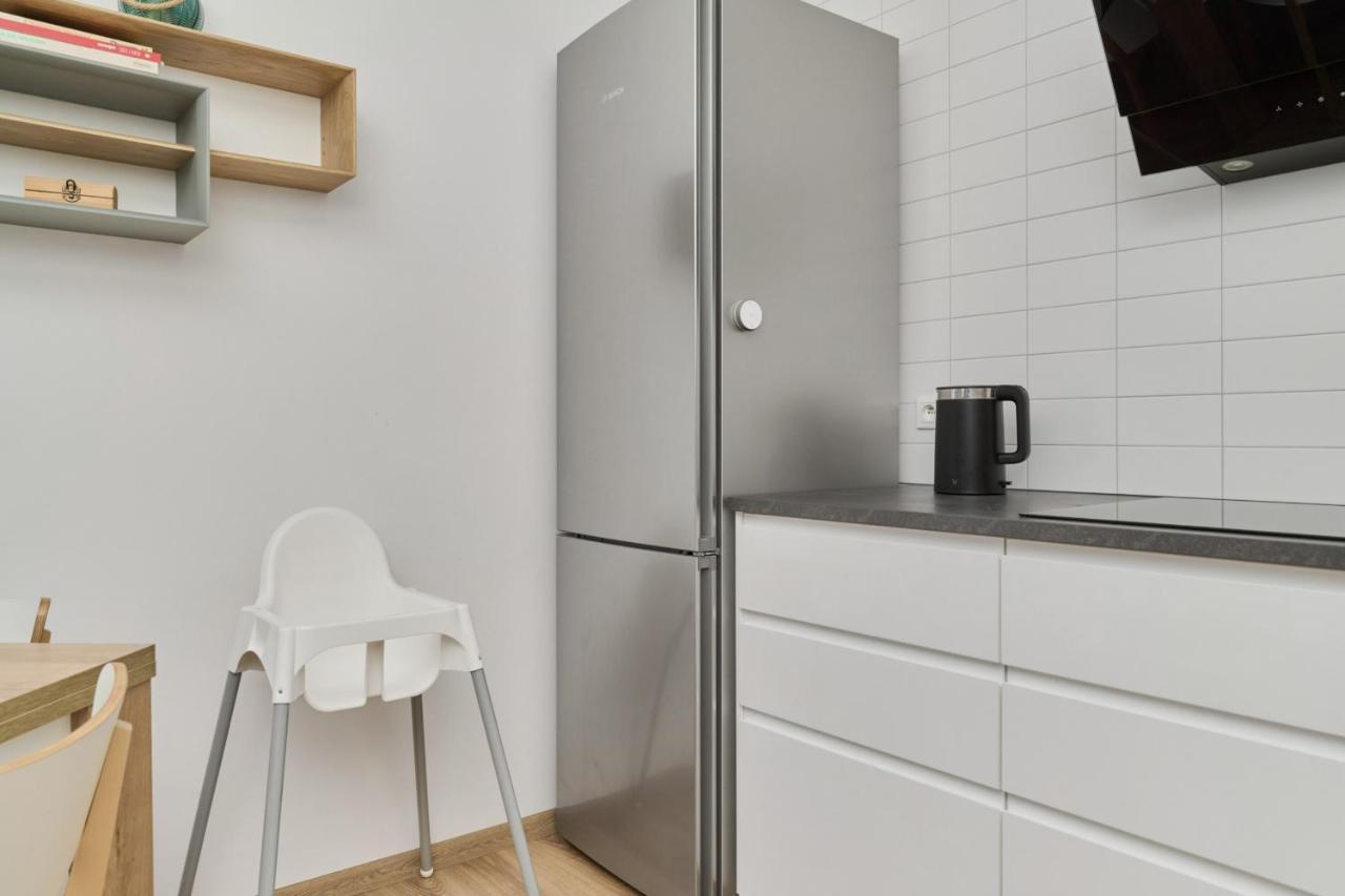 Spacious Apartment With Balcony Near The Slavic Hill Wroclaw By Renters Prestige Exteriér fotografie